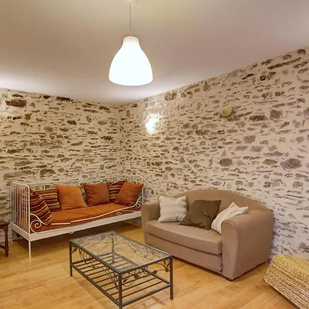 Au Coeur Du Parc Du Pilat, Parfait Pour Les Familles Et Amateurs D'activites En Plein Air - Fr-1-496-72 Ferienhaus La Terrasse-sur-Dorlay