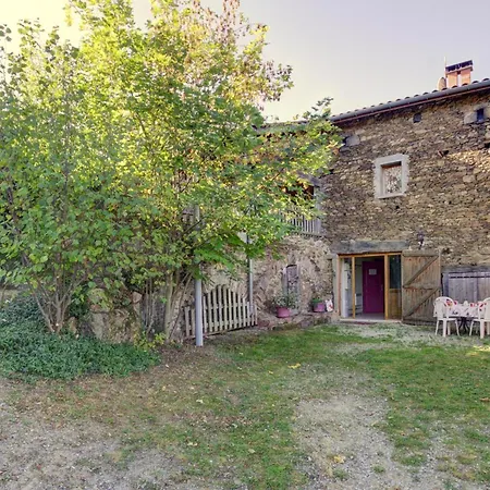 Au Coeur Du Parc Du Pilat, Parfait Pour Les Familles Et Amateurs D'activites En Plein Air - Fr-1-496-72 Ferienhaus *
