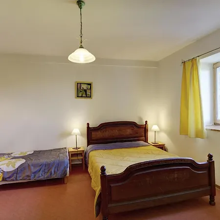 Au Coeur Du Parc Du Pilat, Parfait Pour Les Familles Et Amateurs D'activites En Plein Air - Fr-1-496-72 La Terrasse-sur-Dorlay