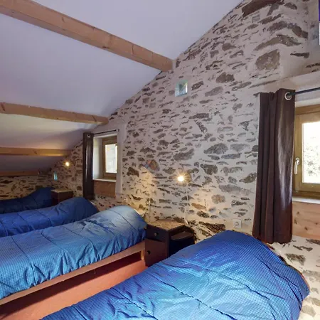 La Terrasse-sur-dorlay, 6 Pièces, 13 Personnes - Fr-1-496-72 Hébergement de vacances